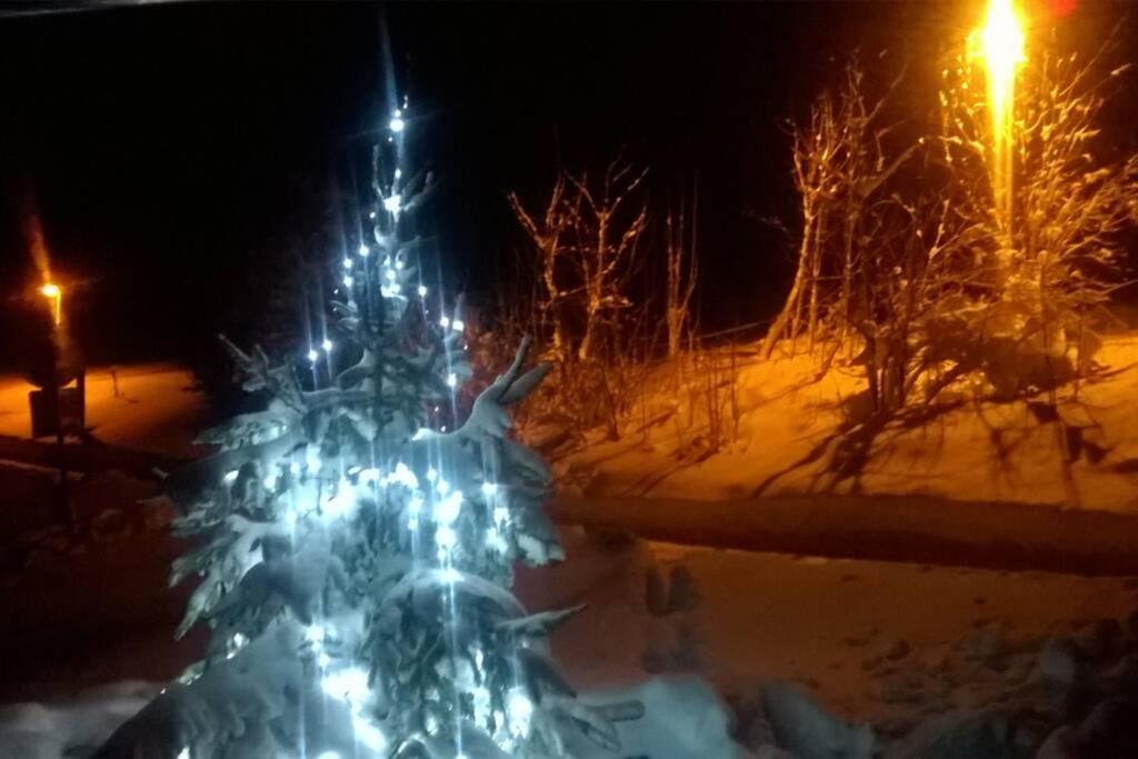 Byt Knezice U Vrchlabí Buitenkant foto